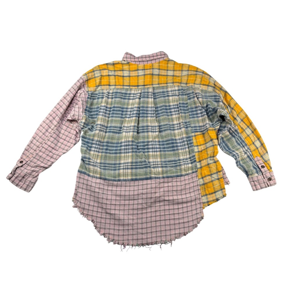 BDG Urban Outfitters Patchwork Plaid Flannel Shirt Oversized Raw Hem Small - Picture 4 of 9